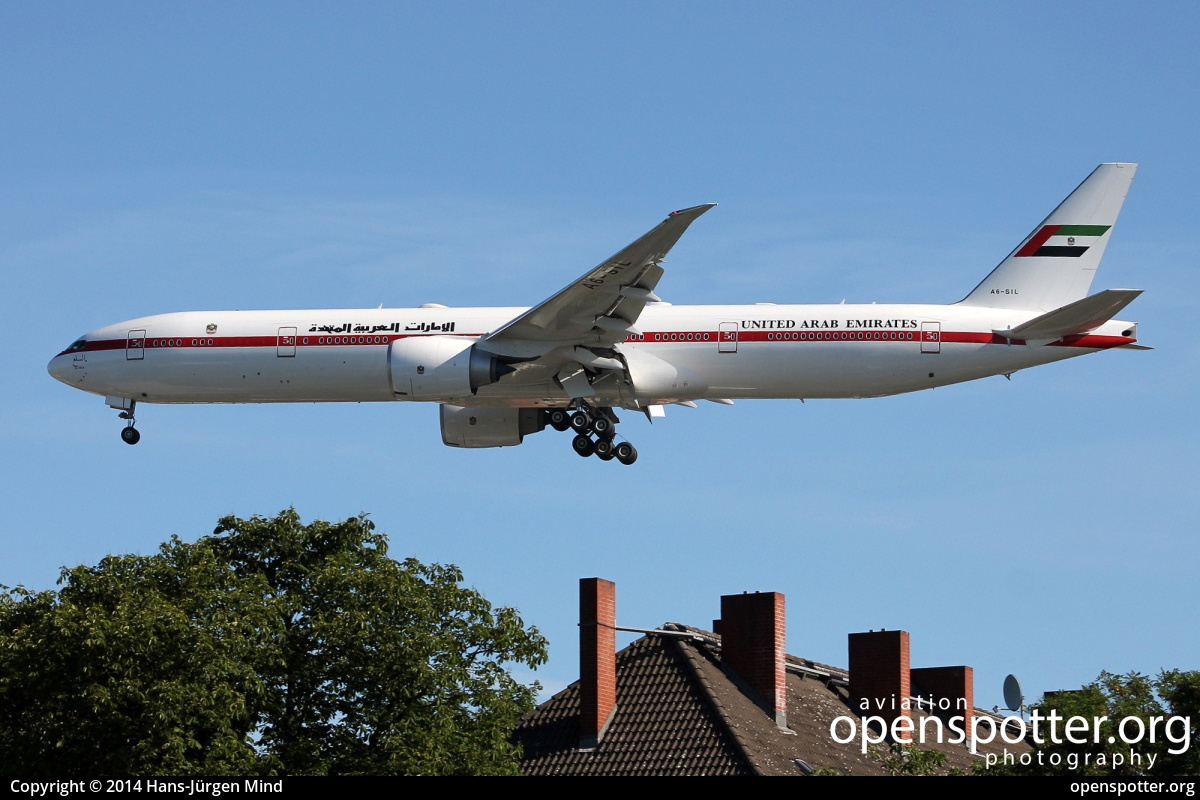 A6-SIL - Abu Dhabi Amiri Flight Boeing 777-35R(ER) at Berlin-Tegel Airport (TXL/EDDT) taken by Hans-Jürgen Mind | openspotter.org | ID: 16660