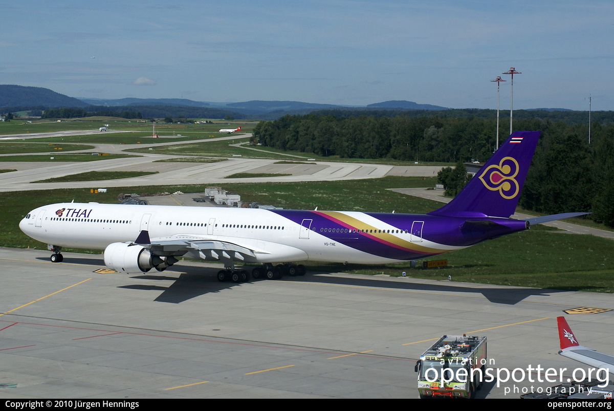 HS-TNE - Thai Airways International Airbus A340-642 at Zurich International Airport (ZRH/LSZH) taken by Jürgen Hennings | openspotter.org | ID: 32793