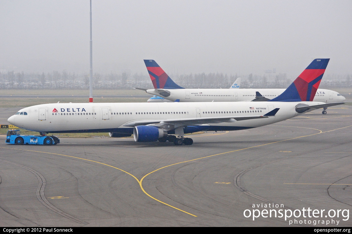 N819NW - Delta Air Lines Airbus A330-323X at Schiphol Airport (AMS/EHAM) taken by Paul Sonneck | openspotter.org | ID: 2539