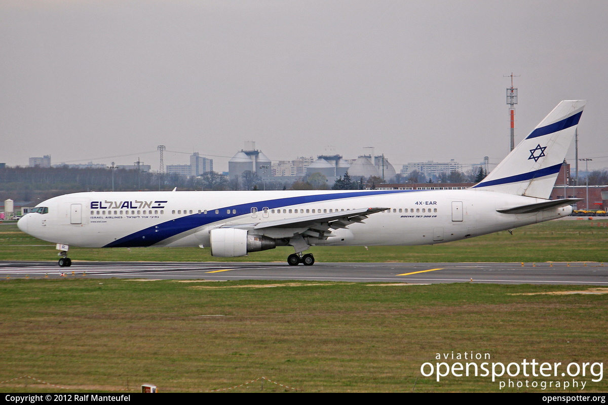 4X-EAR - El Al Israel Airlines Boeing 767-352(ER) at Berlin-Schönefeld International Airport (SXF/EDDB) taken by Ralf Manteufel | openspotter.org | ID: 3341