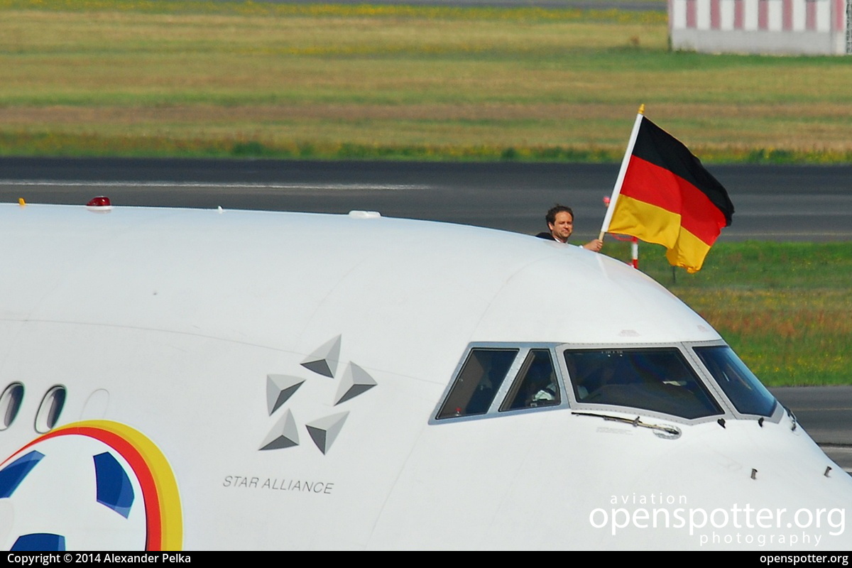 D-ABYI - Lufthansa Boeing 747-830 at Berlin-Tegel Airport (TXL/EDDT) taken by Alexander Pelka | openspotter.org | ID: 17243