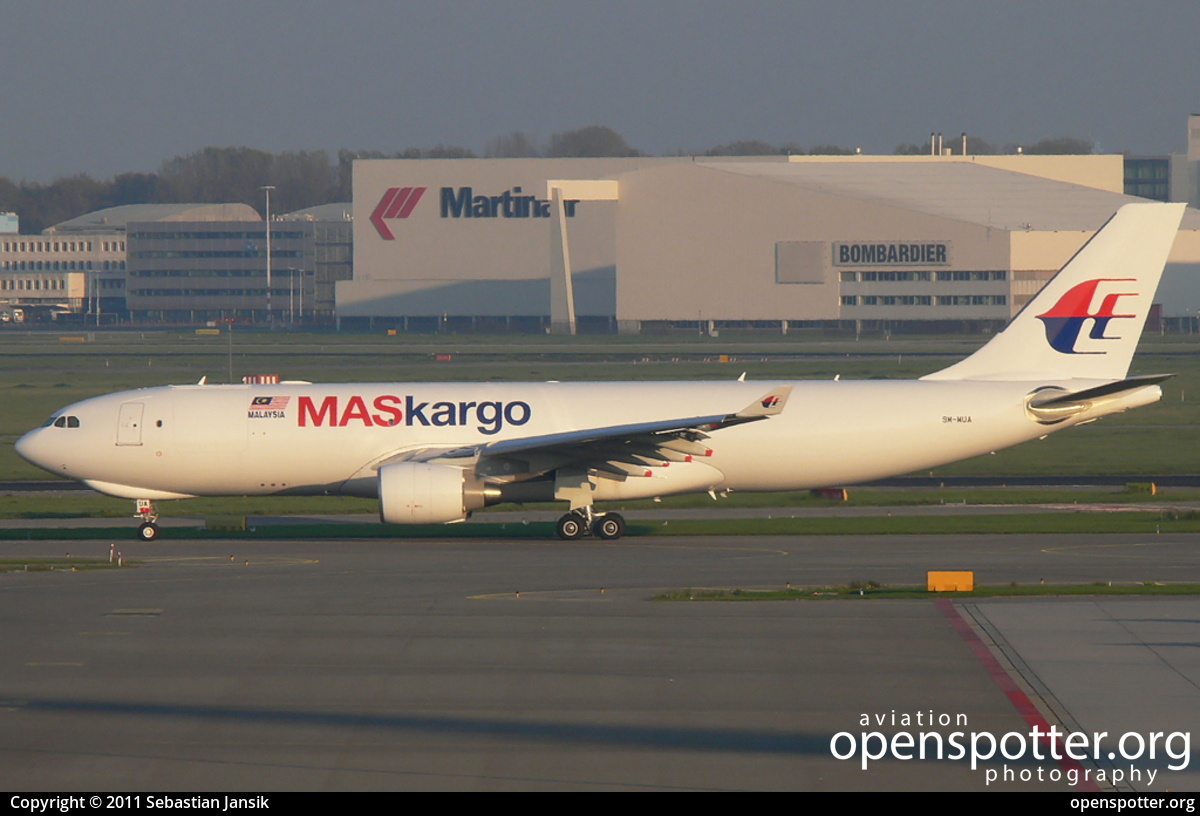 9M-MUA - MAS Airways Airbus A330-223F at Schiphol Airport (AMS/EHAM) taken by Sebastian Jansik | openspotter.org | ID: 1945