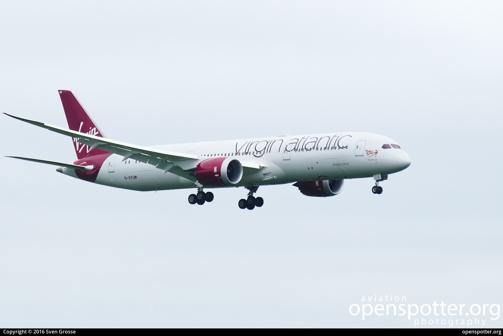 G-VYUM - Virgin Atlantic Airways Boeing 787-9 Dreamliner at London Heathrow Airport (LHR/EGLL) taken by Sven Grosse | openspotter.org | ID: 40075