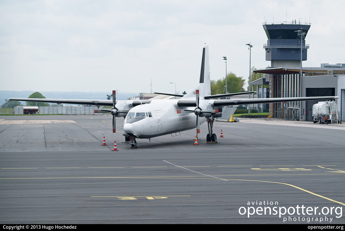 I-MLUT - Miniliner Fokker F27-500 Friendship at Bellegarde Airport (LIG/LFBL) taken by Hugo Hochedez | openspotter.org | ID: 19148