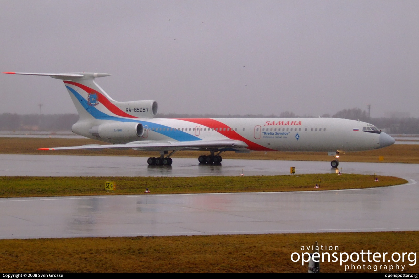 RA-85057 - Samara Airlines Tupolev Tu-154M at Berlin-Tegel Airport (TXL/EDDT) taken by Sven Grosse | openspotter.org | ID: 40317