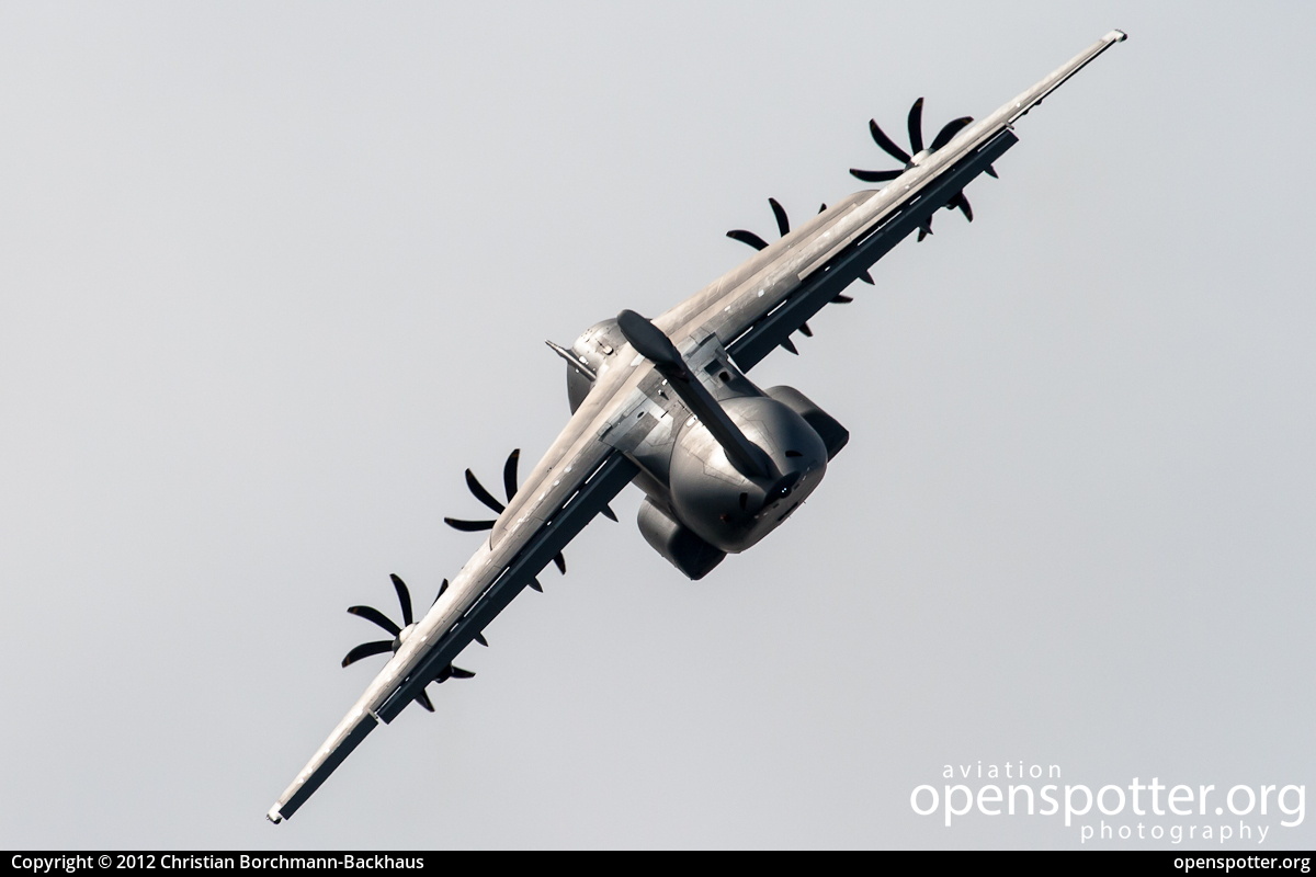 EC-404 - Airbus Military Airbus A400M at Berlin-Schönefeld International Airport (SXF/EDDB) taken by Christian Borchmann-Backhaus | openspotter.org | ID: 4206