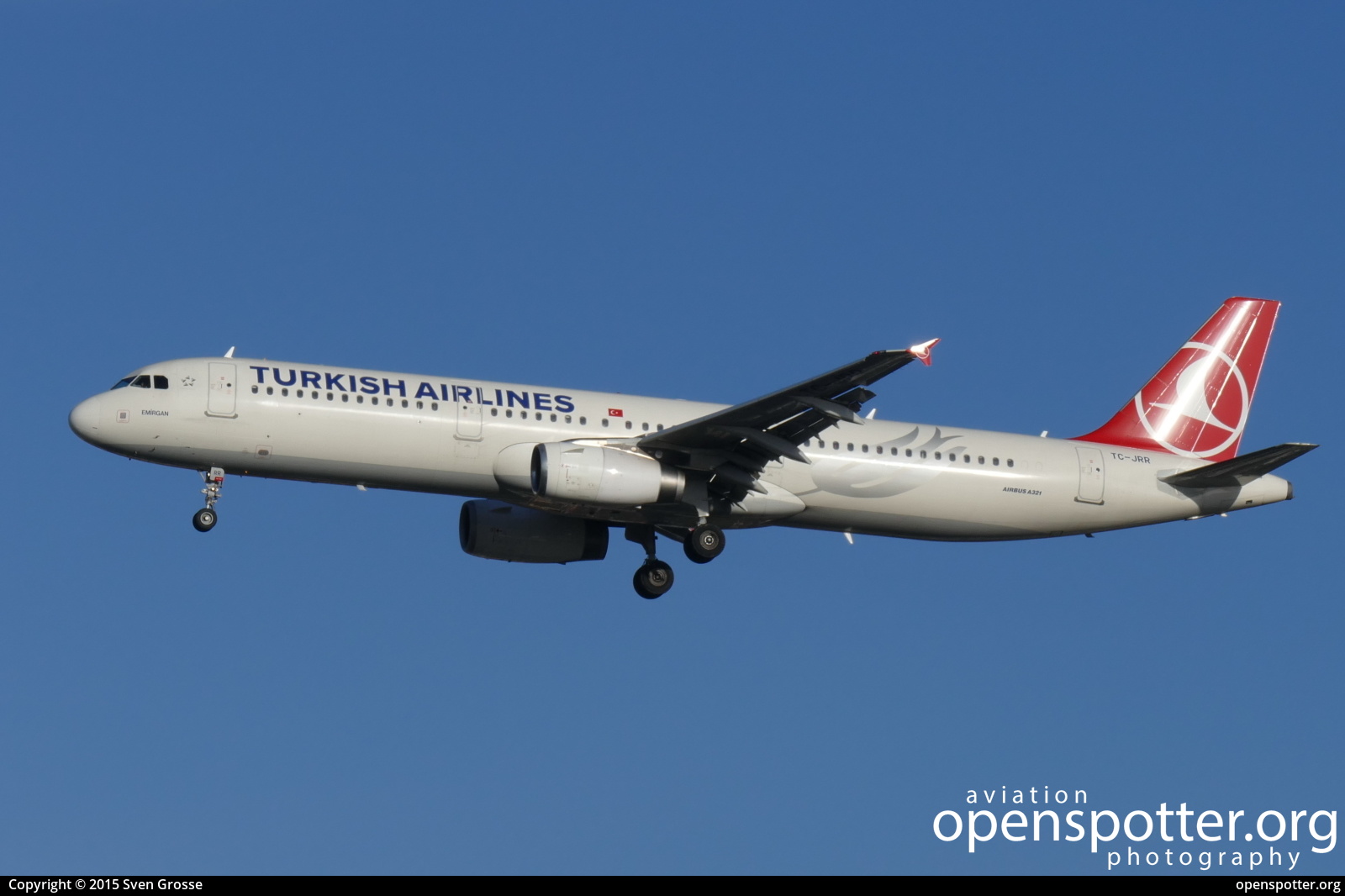 TC-JRR - Turkish Airlines Airbus A321-231 at Berlin-Tegel Airport (TXL/EDDT) taken by Sven Grosse | openspotter.org | ID: 39522