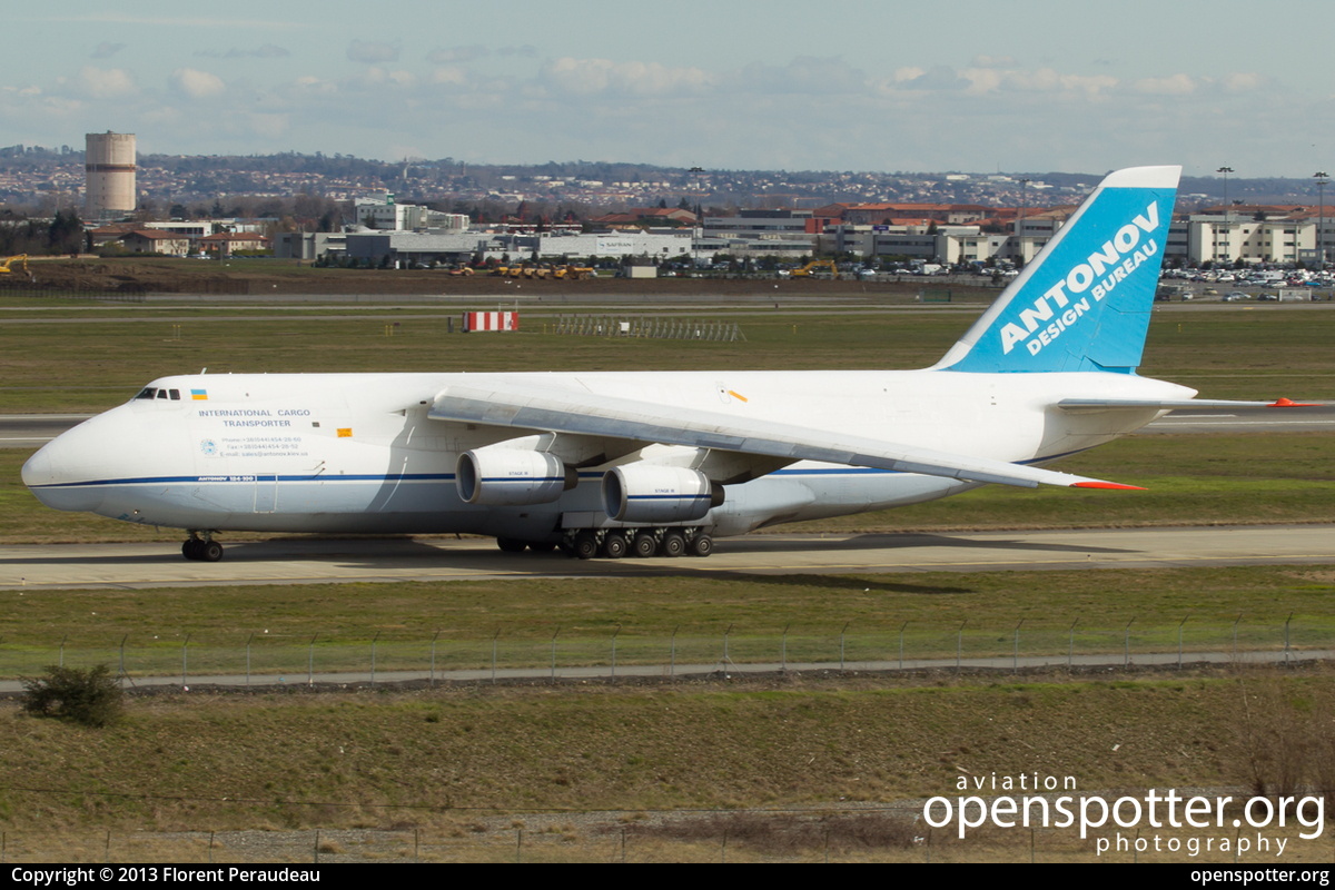UR-82029 - Antonov Airlines (Antonov Design Bureau) Antonov An-124-100 at Toulouse Blagnac International Airport (TLS/LFBO) taken by Florent Peraudeau | openspotter.org | ID: 6629