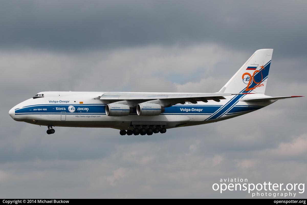RA-82079 - Volga-Dnepr Airlines Antonov An-124-100 at Berlin-Schönefeld International Airport (SXF/EDDB) taken by Michael Buckow | openspotter.org | ID: 16129
