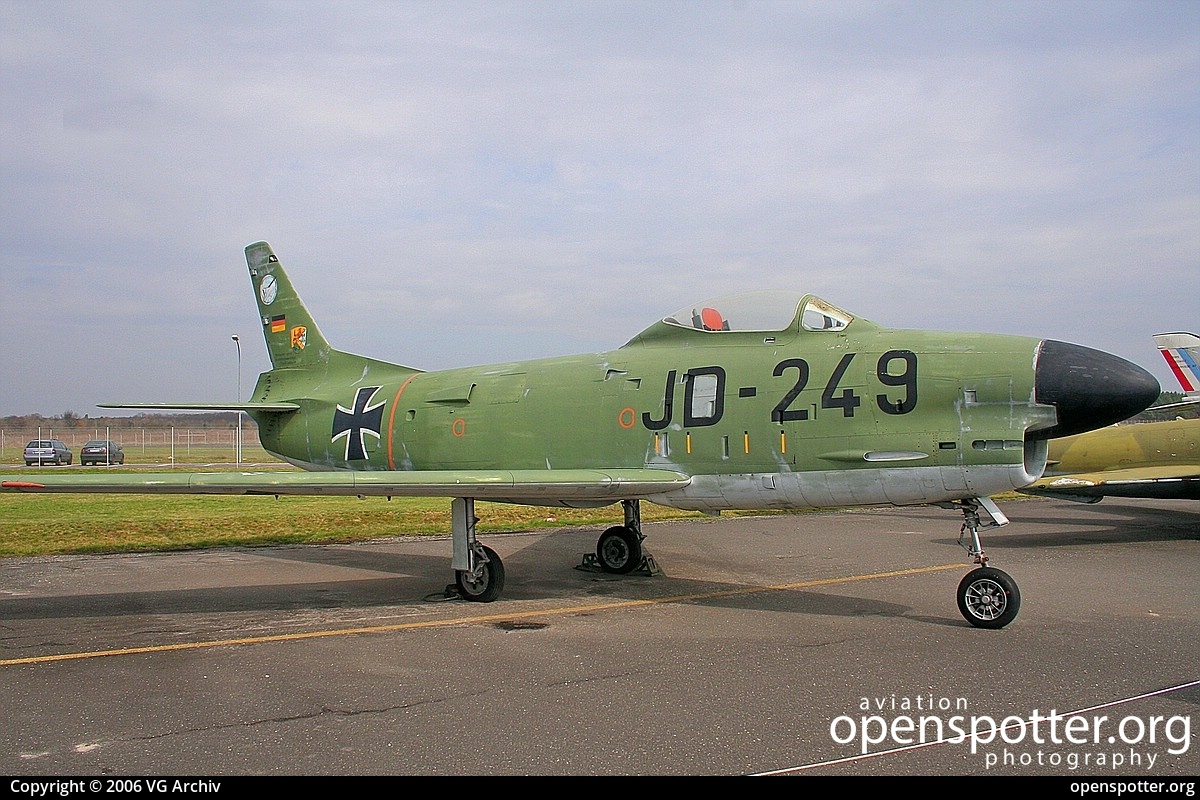 JD-249 - German Air Force (Luftwaffe) North American F-86F Sabre at RAF Gatow (GWW/EDBG) taken by VG Archiv | openspotter.org | ID: 69371
