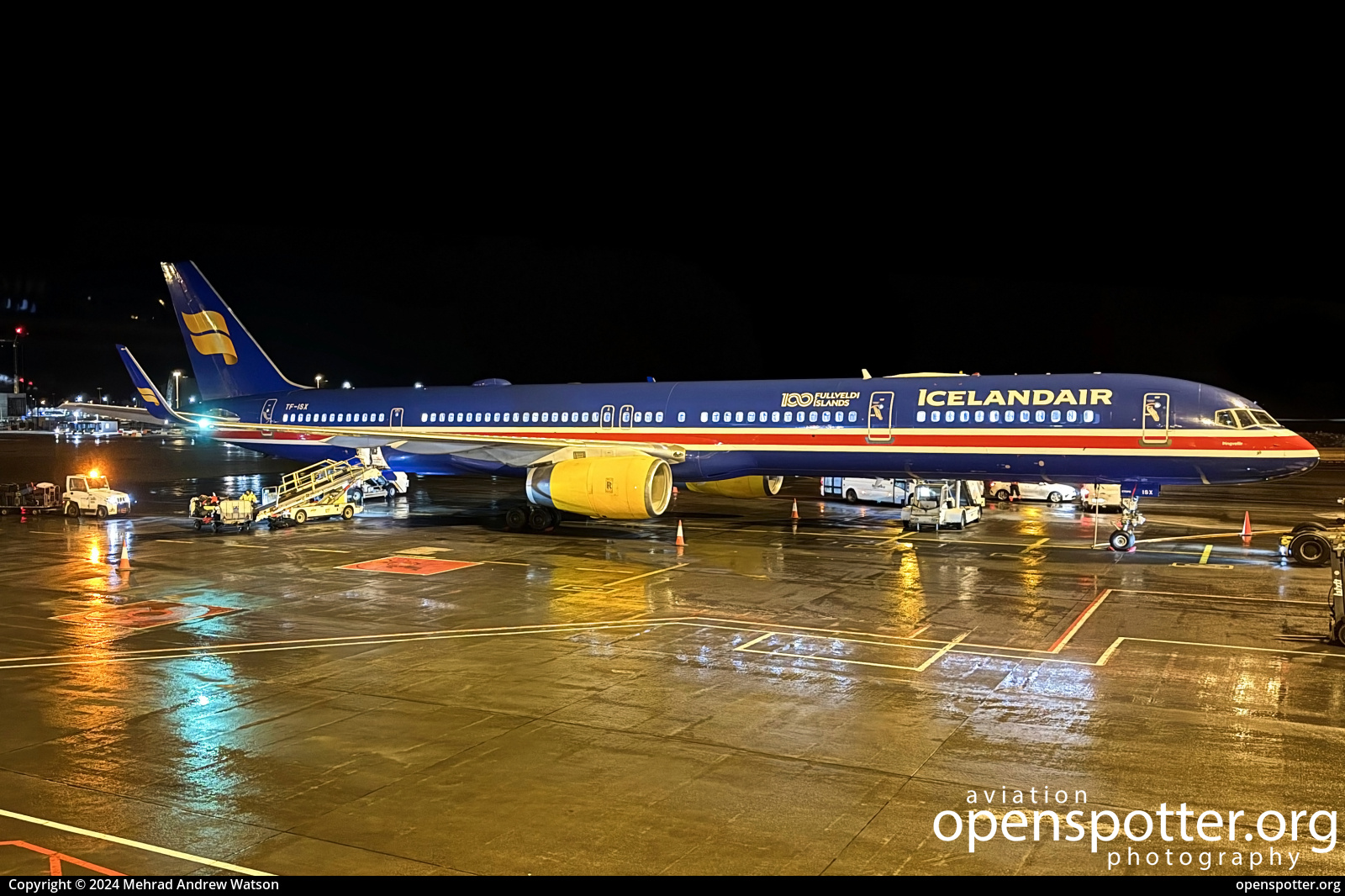 TF-ISX - Icelandair Boeing 757-3E7(WL) at Keflavík International Airport (KEF/BIKF) taken by Mehrad Andrew Watson | openspotter.org | ID: 87741