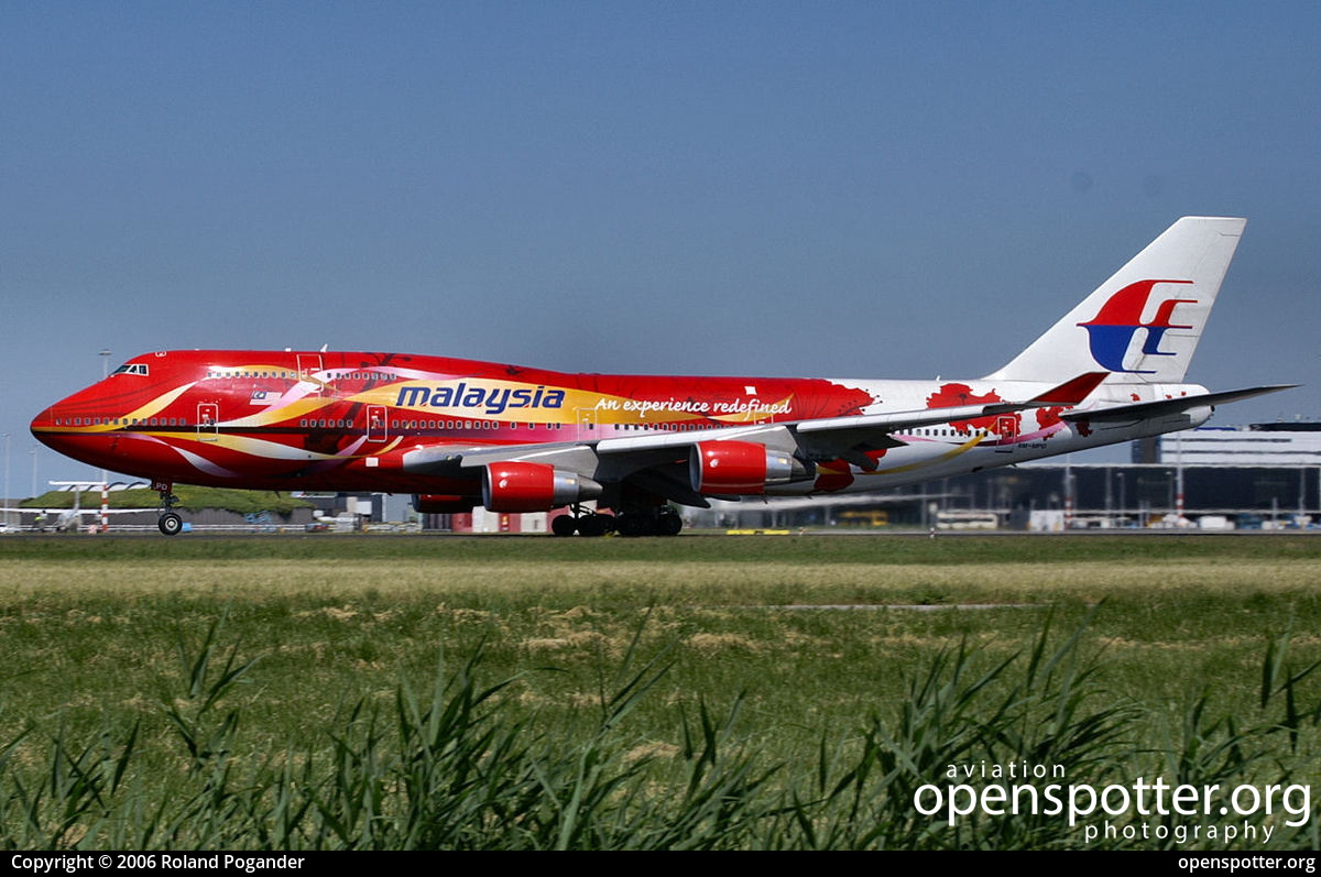 9M-MPD - Malaysia Airlines Boeing 747-4H6 at Schiphol Airport (AMS/EHAM) taken by Roland Pogander | openspotter.org | ID: 2886