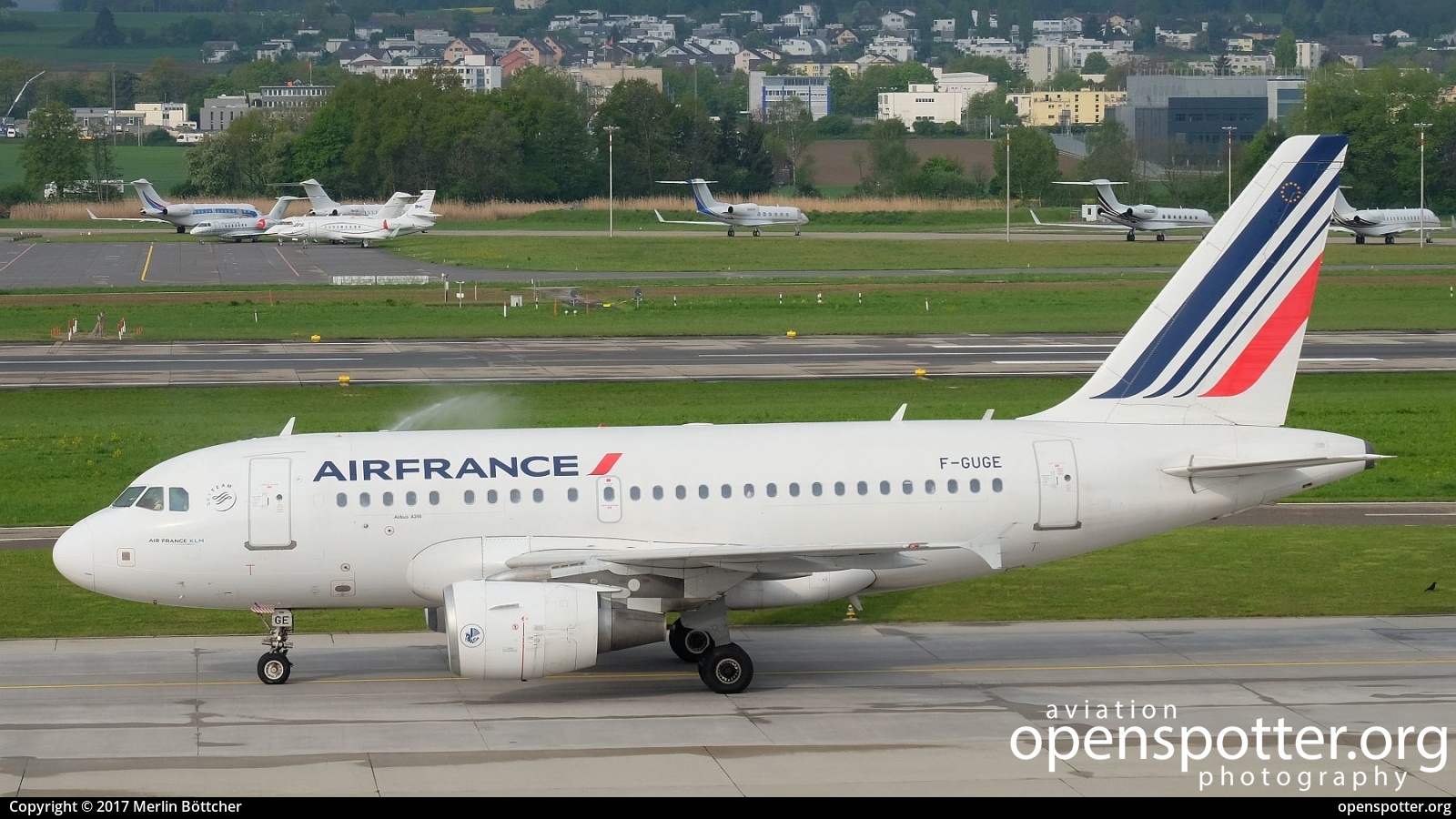 F-GUGE - Air France Airbus A318-111 at Zurich International Airport (ZRH/LSZH) taken by Merlin Böttcher | openspotter.org | ID: 42489