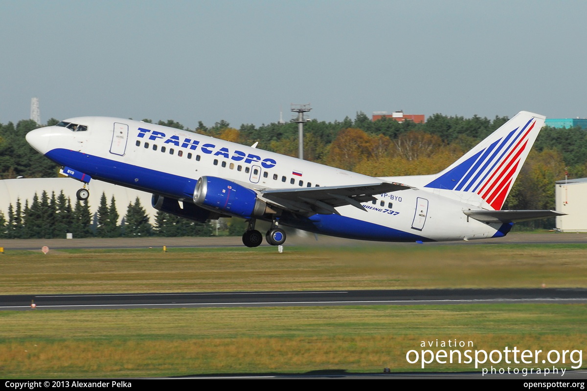 VP-BYO - Transaero Airlines Boeing 737-524 at Berlin-Tegel Airport (TXL/EDDT) taken by Alexander Pelka | openspotter.org | ID: 10211