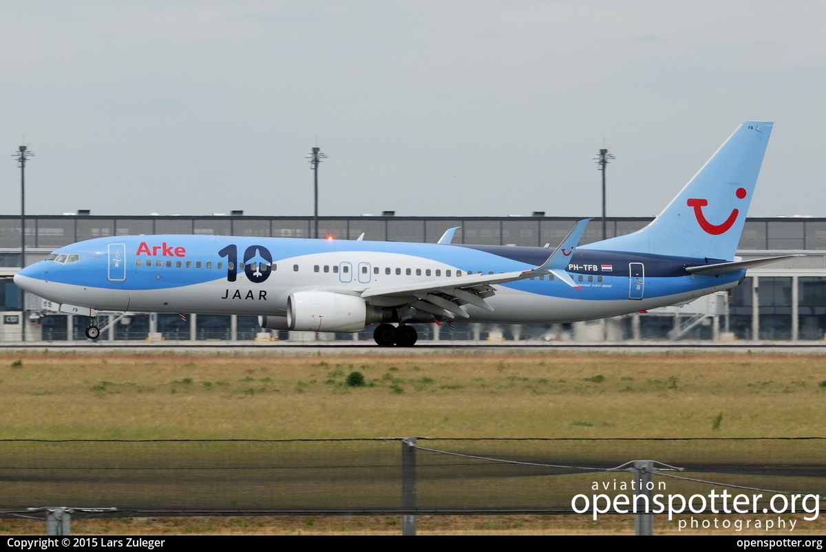 PH-TFB - Arkefly Boeing 737-8K5(WL) at Berlin-Schönefeld International Airport (SXF/EDDB) taken by Lars Zuleger | openspotter.org | ID: 25739