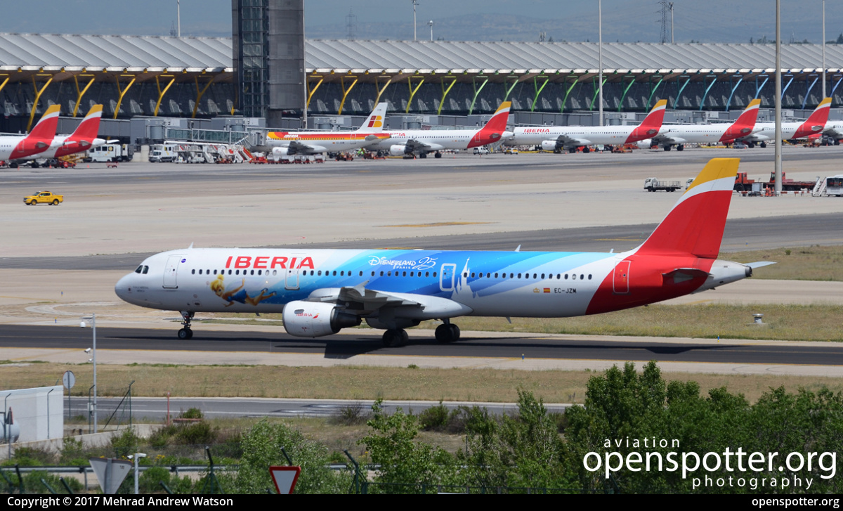 EC-JZM - Iberia Airlines Airbus A321-212 at Barajas International Airport (MAD/LEMD) taken by Mehrad Andrew Watson | openspotter.org | ID: 42904