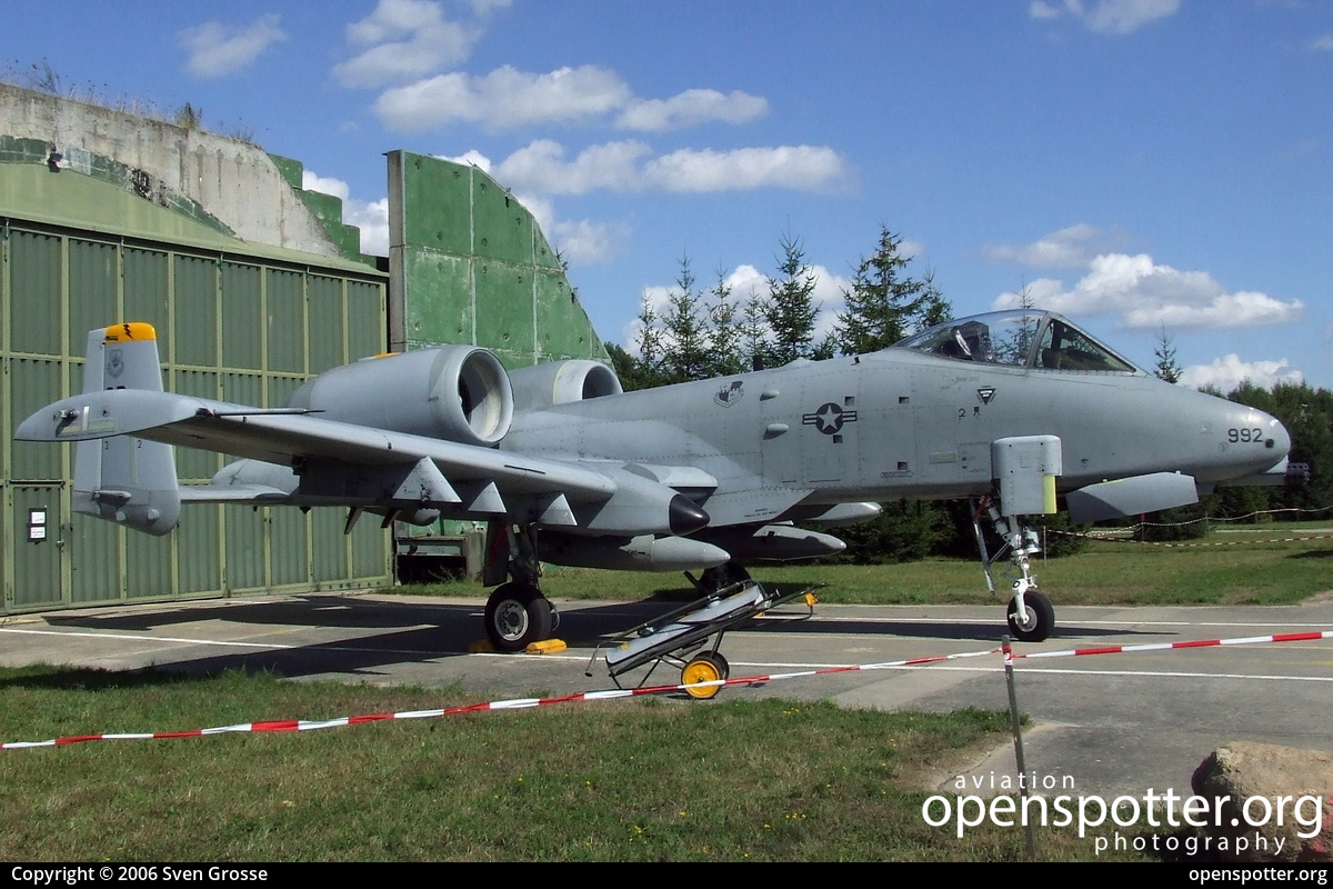 81-0992 - US Airforce (USAF) Fairchild A-10A Thunderbold II at Rostock-Laage Airport (RLG/ENTL) taken by Sven Grosse | openspotter.org | ID: 37942