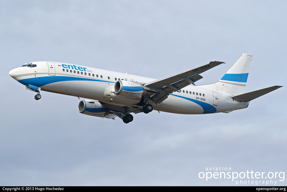 SP-ENA - Enter Air Boeing 737-4Q8 at Clermont-Ferrand Auvergne Airport (CFE/LFLC) taken by Hugo Hochedez | openspotter.org | ID: 7672