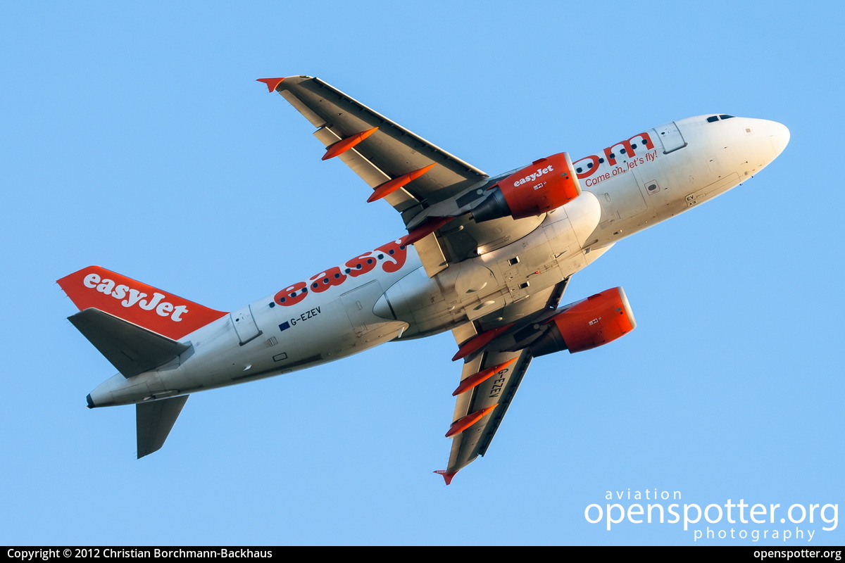 G-EZEV - easyJet Airbus A319-111 at Berlin-Schönefeld International Airport (SXF/EDDB) taken by Christian Borchmann-Backhaus | openspotter.org | ID: 3866