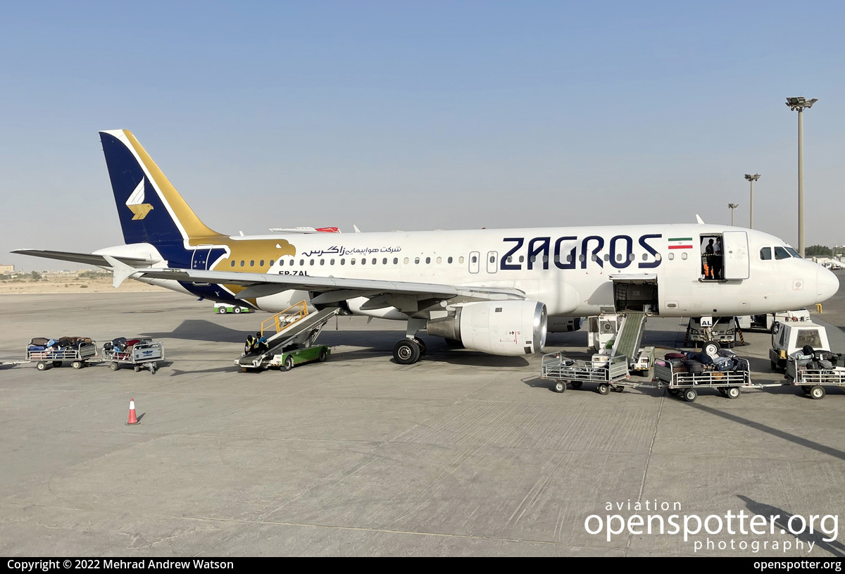 EP-ZAL - Zagros Airlines Airbus A320-212 at Al Najaf International Airport (NJF/ORNI) taken by Mehrad Andrew Watson | openspotter.org | ID: 86027