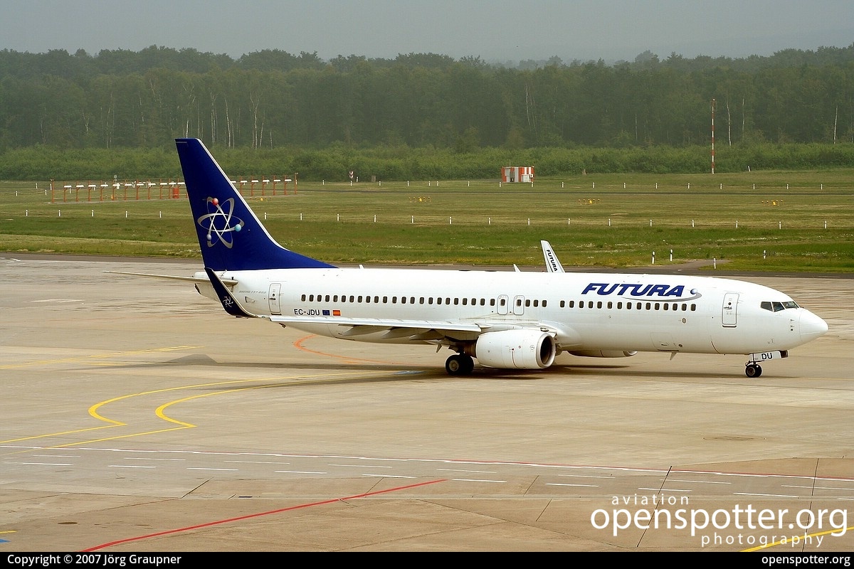 EC-JDU - Futura International Airways Boeing 737-86N(WL) at Cologne Bonn Airport (Köln/Bonn - Konrad Adenauer) (CGN/EDDK) taken by Jörg Graupner | openspotter.org | ID: 38921
