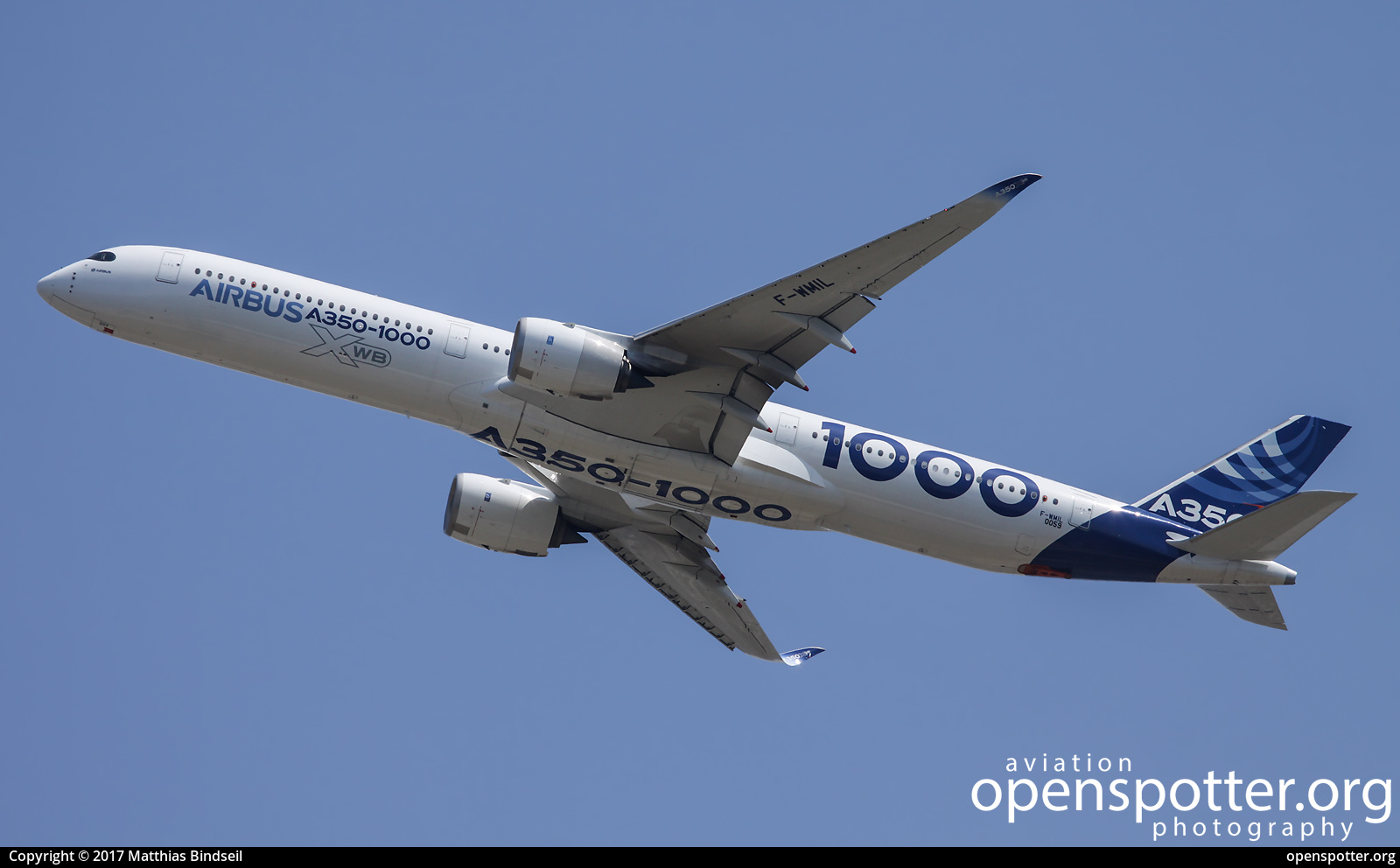 F-WMIL - Airbus Industrie Airbus A350-1041 at Paris - Le Bourget Airport (LBG/LFPB) taken by Matthias Bindseil | openspotter.org | ID: 43774