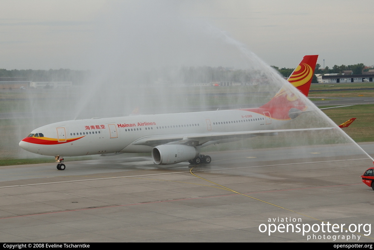 B-6088 - Hainan Airlines Airbus A330-243 at Berlin-Tegel Airport (TXL/EDDT) taken by Eveline Tscharntke | openspotter.org | ID: 1093