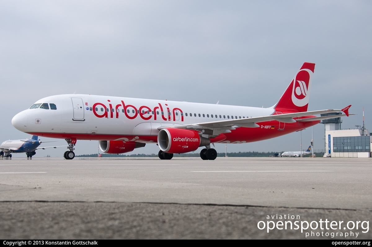D-ABFF - Air Berlin Airbus A320-214 at Dresden Klotzsche Airport (DRS/EDDC) taken by Konstantin Gottschalk | openspotter.org | ID: 7029