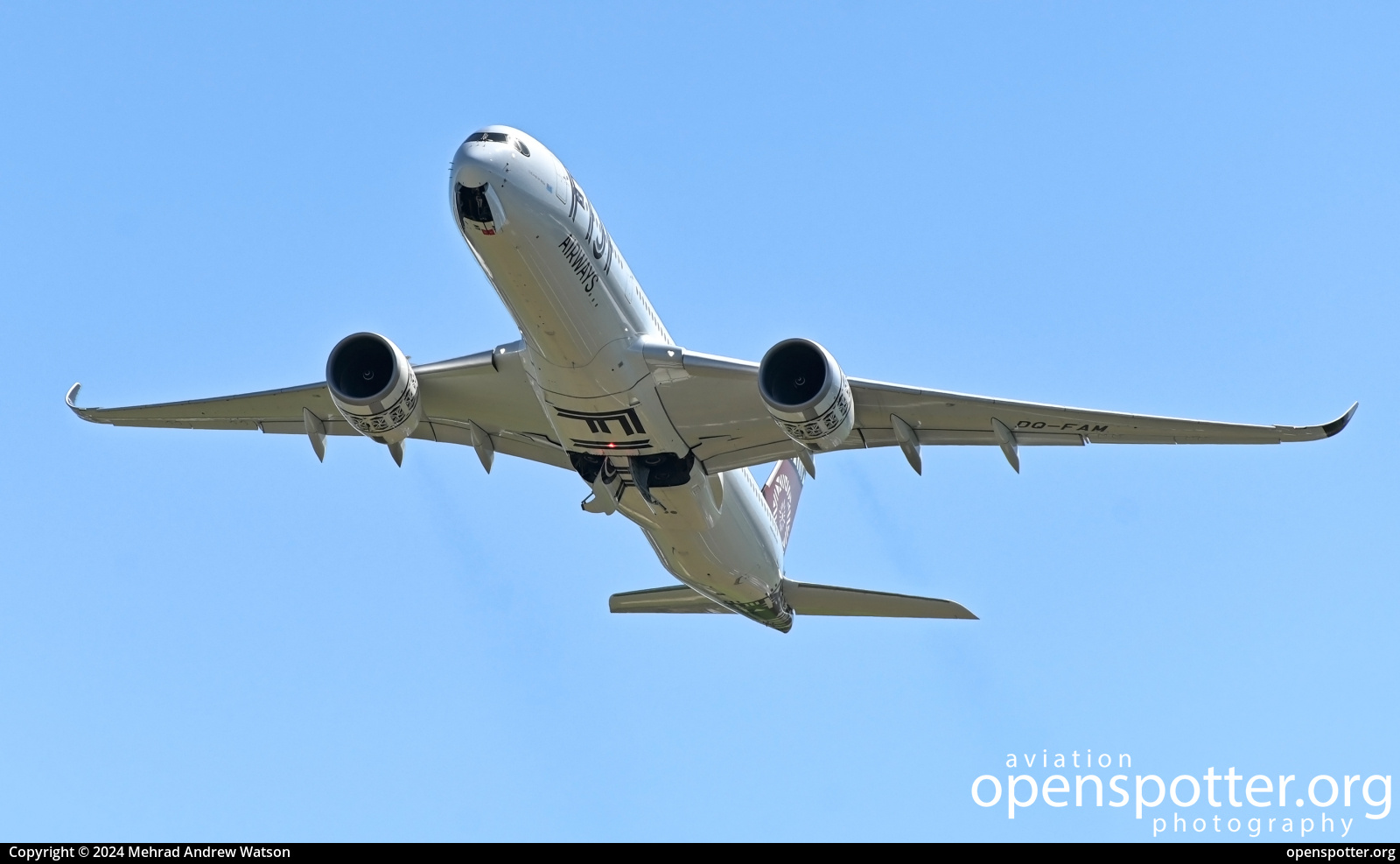 DQ-FAM - Air Pacific Airbus A350-941 at Nadi International Airport (NAN/NFFN) taken by Mehrad Andrew Watson | openspotter.org | ID: 88018