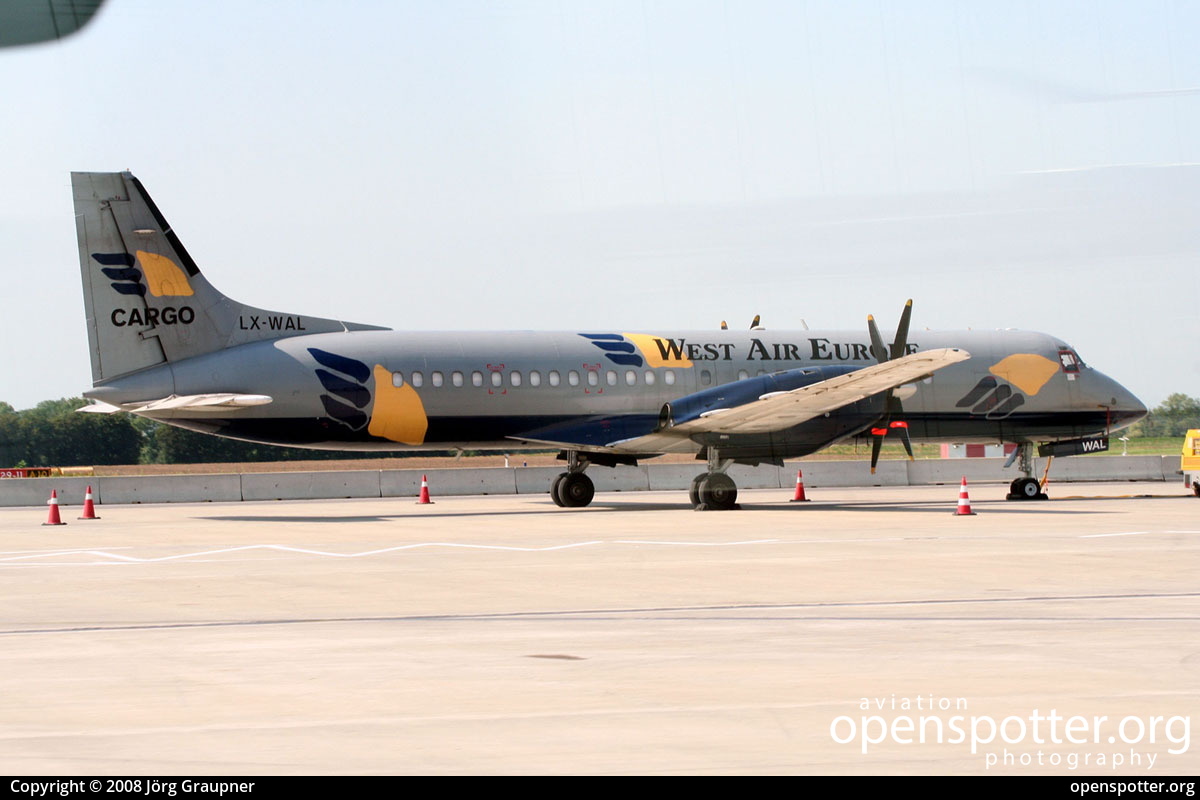 LX-WAL - West Air Europe British Aerospace BAe ATP-F at Vienna International Airport (VIE/LOWW) taken by Jörg Graupner | openspotter.org | ID: 4833