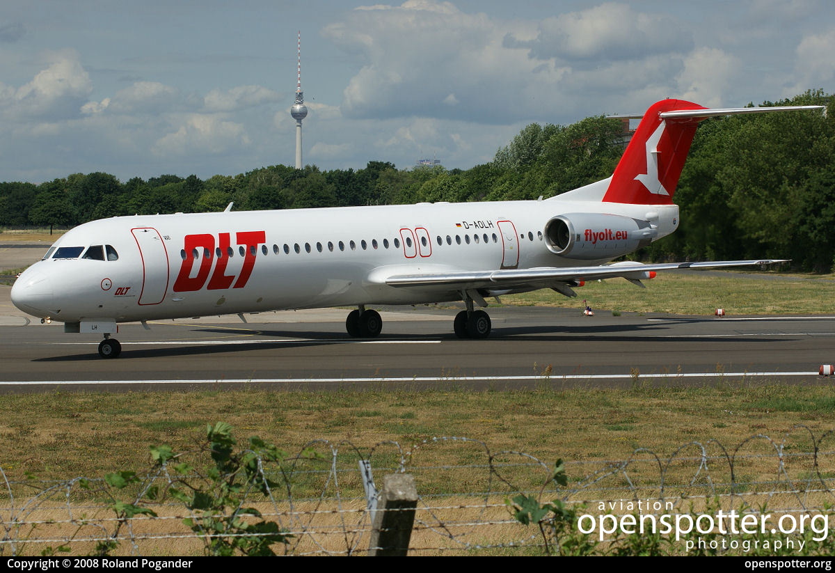 D-AOLH - Ostfriesische Lufttransport Fokker F100 at Berlin-Tempelhof International Airport (THF/EDDI) taken by Roland Pogander | openspotter.org | ID: 4113