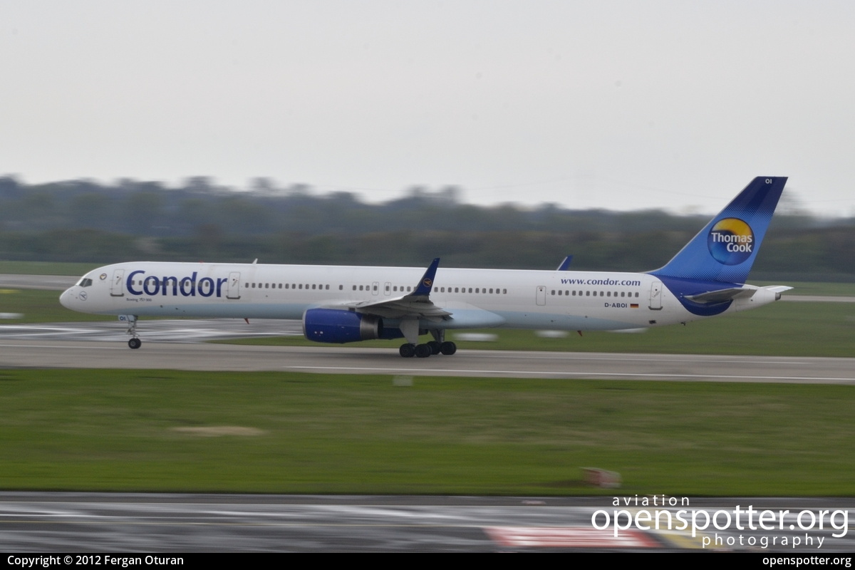 D-ABOI - Condor Boeing 757-330(WL) at Düsseldorf International Airport (DUS/EDDL) taken by Fergan Oturan | openspotter.org | ID: 2610