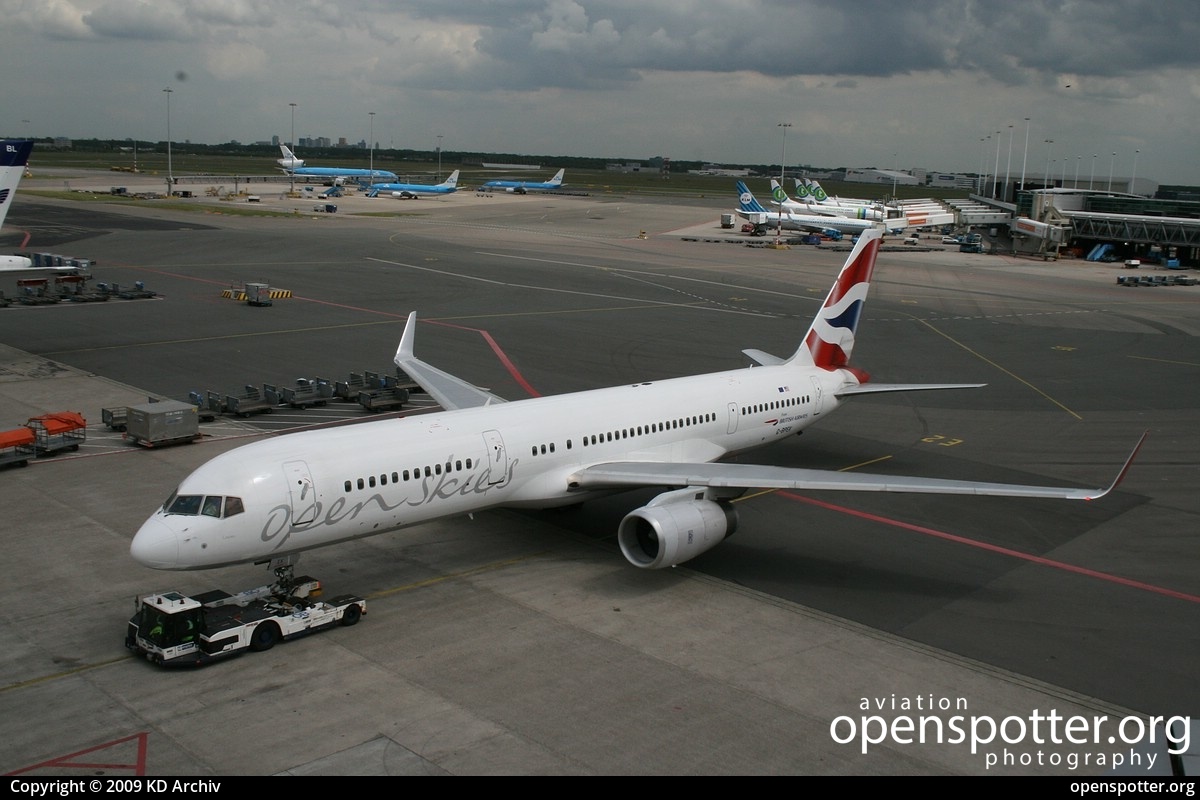 G-BPEK - British Airways Boeing 757-236(WL) at Schiphol Airport (AMS/EHAM) taken by KD Archiv | openspotter.org | ID: 61048