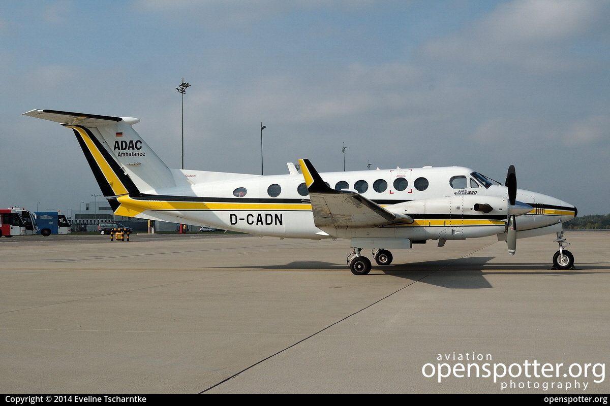 D-CADN - Aerodienst GmbH Beechcraft King Air 350 at Poznan-Lawica (POZ/EPPO) taken by Eveline Tscharntke | openspotter.org | ID: 20091
