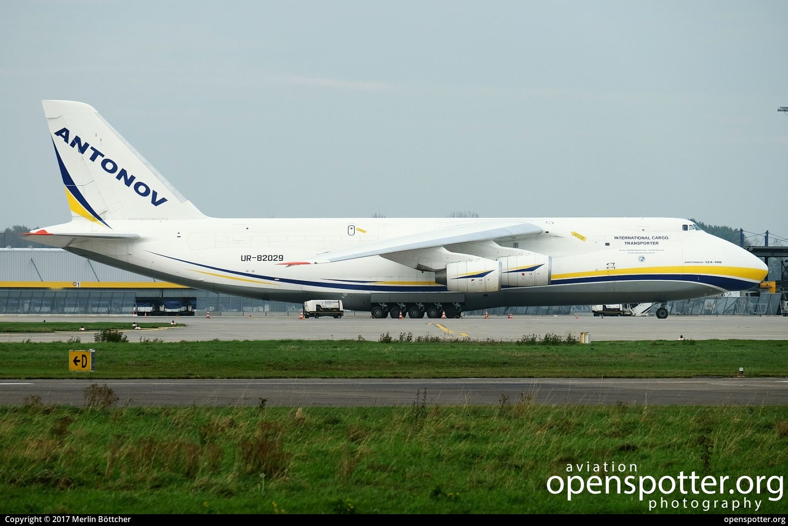 UR-82029 - Antonov Airlines (Antonov Design Bureau) Antonov An-124-100 at Hanover-Langenhagen Airport (HAJ/EDDV) taken by Merlin Böttcher | openspotter.org | ID: 48409