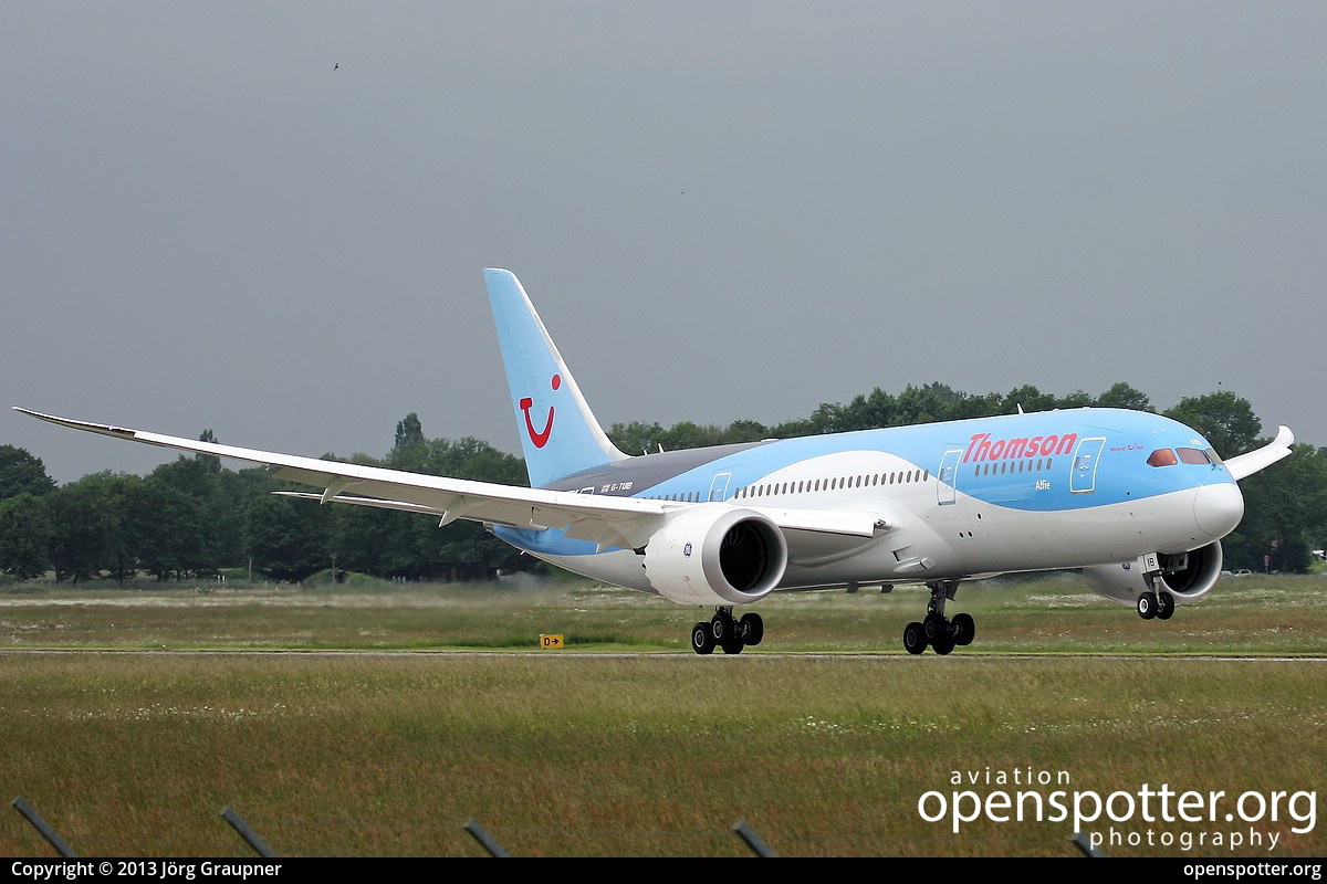 G-TUIB - Thomson Airways Boeing 787-881 Dreamliner at Hanover-Langenhagen Airport (HAJ/EDDV) taken by Jörg Graupner | openspotter.org | ID: 7356