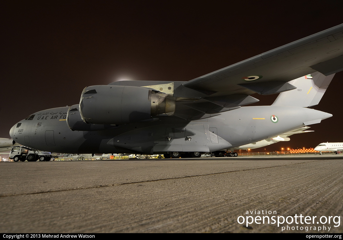 1227 - United Arab Emirates Air Force Boeing C-17A Globemaster III at Dubai Al Maktoum International Airport (DXC/OMDW) taken by Mehrad Andrew Watson | openspotter.org | ID: 10954