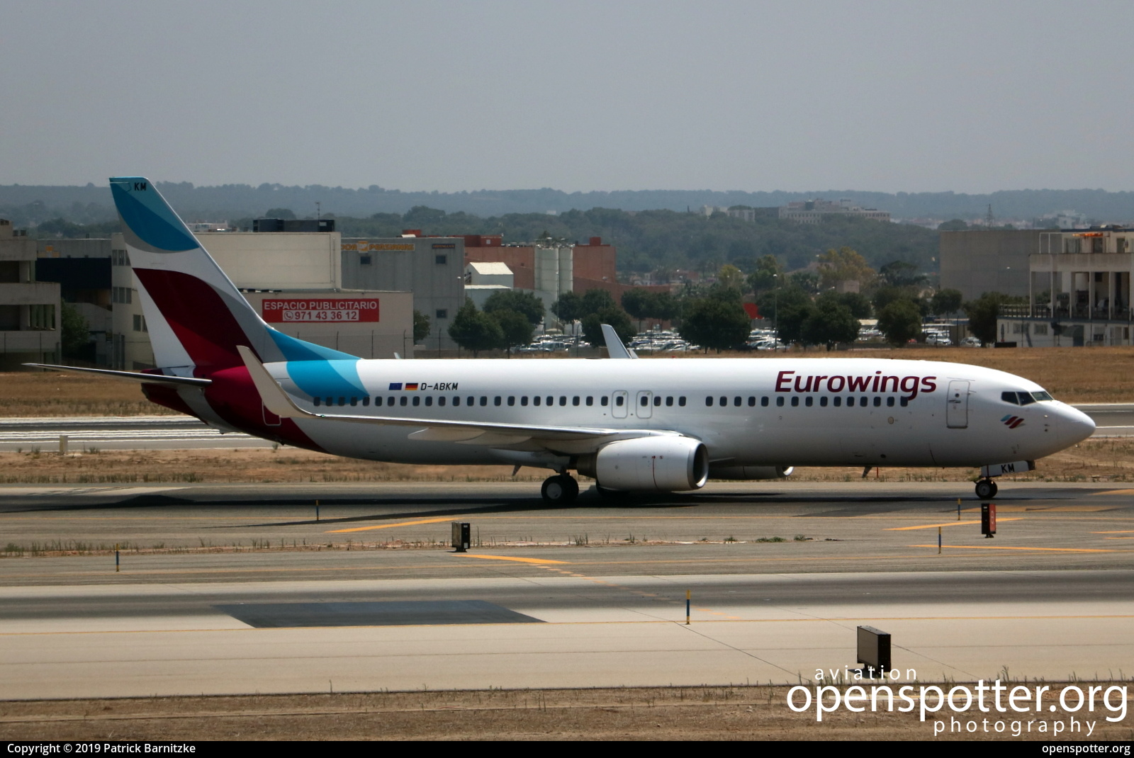D-ABKM - Eurowings Boeing 737-86J(WL) at Palma de Mallorca Airport (Son Sant Joan Airport) (PMI/LEPA) taken by Patrick Barnitzke | openspotter.org | ID: 63951