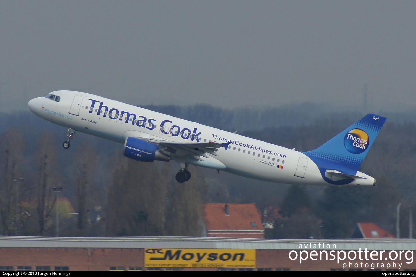 OO-TCH - Thomas Cook Airlines Belgium Airbus A320-214 at Brussels Airport (Zaventem Airport) (BRU/EBBR) taken by Jürgen Hennings | openspotter.org | ID: 51943