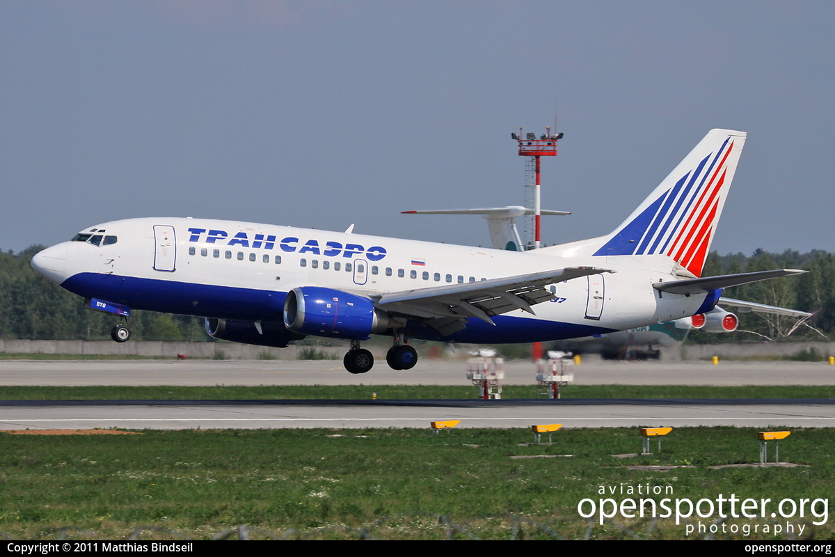 VP-BYO - Transaero Airlines Boeing 737-524 at Domodedovo International Airport (DME/UUDD) taken by Matthias Bindseil | openspotter.org | ID: 2572
