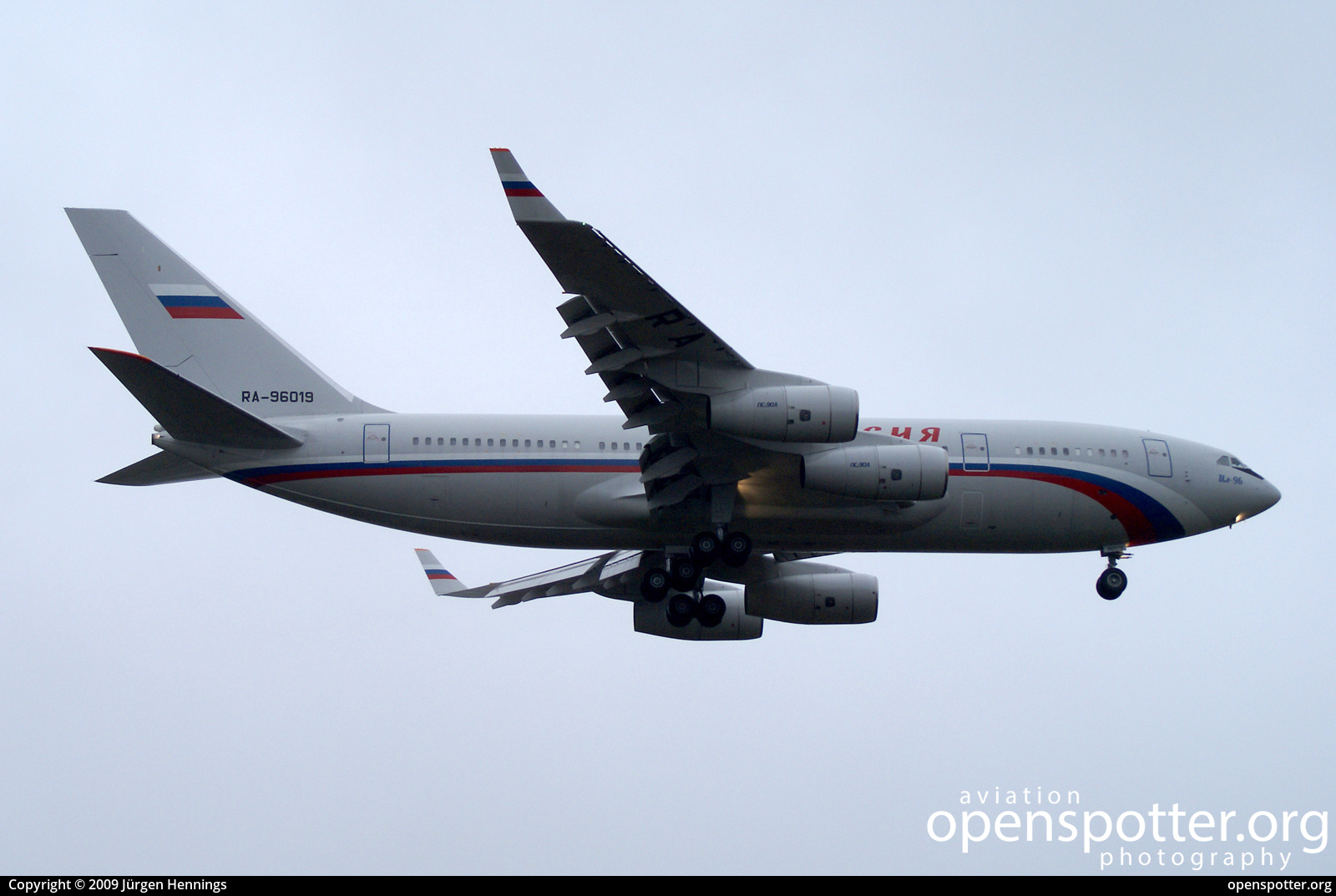 RA-96019 - Rossiya - Special Flight Detachment Ilyushin Il-96-300 at Berlin-Schönefeld International Airport (SXF/EDDB) taken by Jürgen Hennings | openspotter.org | ID: 66106