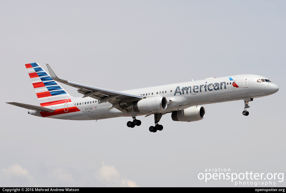N177AN - American Airlines Boeing 757-223(WL) at Miami International Airport (MIA/KMIA) taken by Mehrad Andrew Watson | openspotter.org | ID: 28070