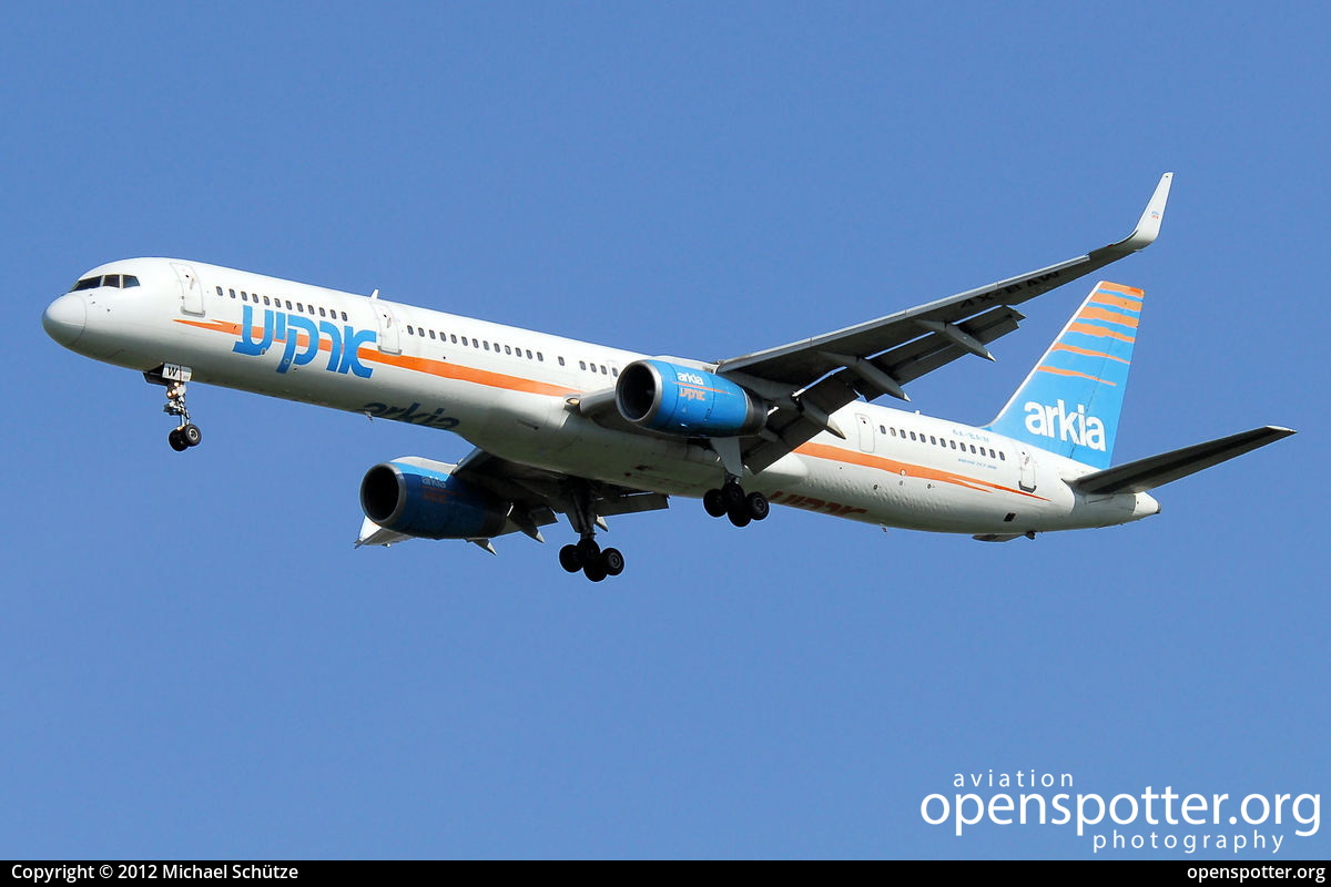 4X-BAW - Arkia - Israeli Airlines Boeing 757-3E7(WL) at Berlin-Schönefeld International Airport (SXF/EDDB) taken by Michael Schütze | openspotter.org | ID: 12376
