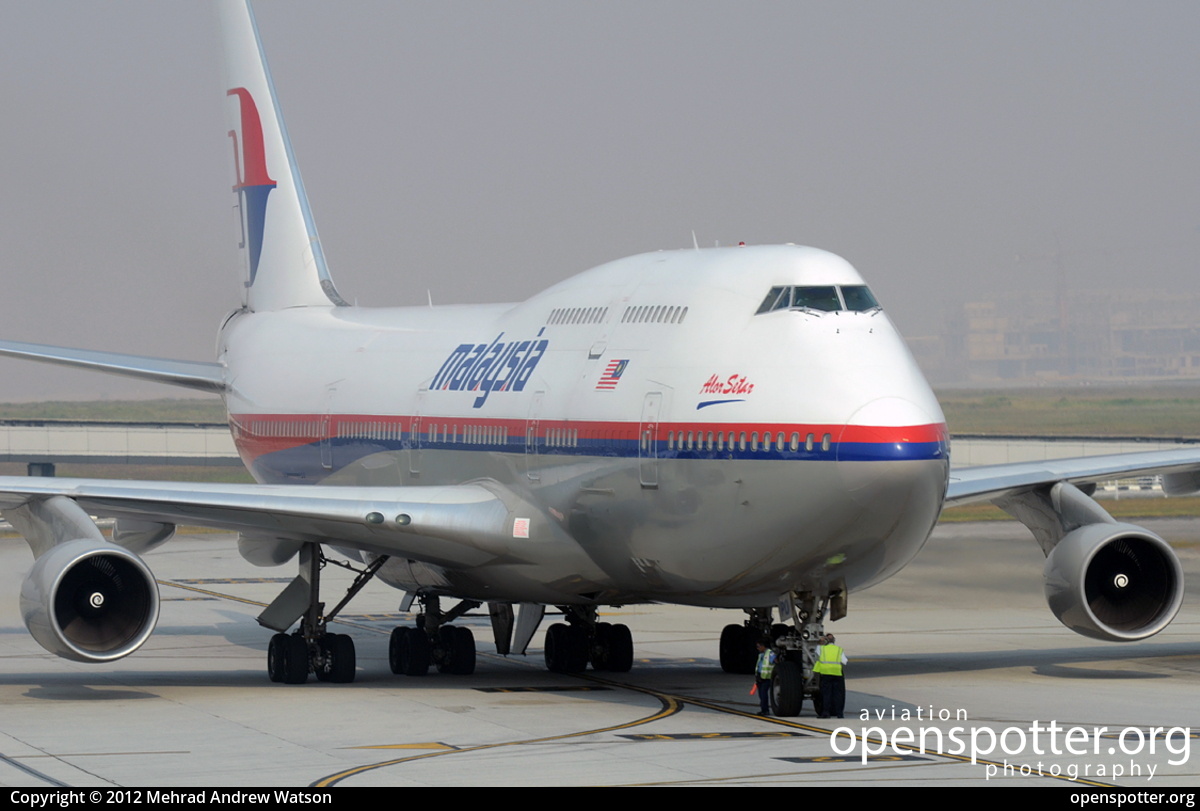 9M-MPO - Malaysia Airlines Boeing 747-4H6 at Kuala Lumpur International Airport (KUL/WMKK) taken by Mehrad Andrew Watson | openspotter.org | ID: 4952