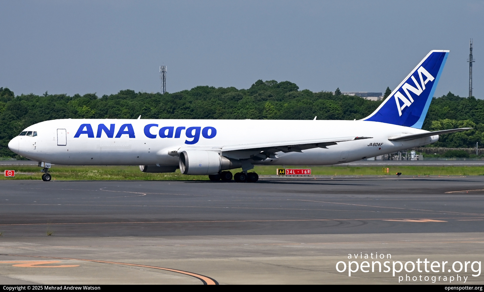 JA604F - All Nippon Airways (NH / ANA) Boeing 767-381F(ER