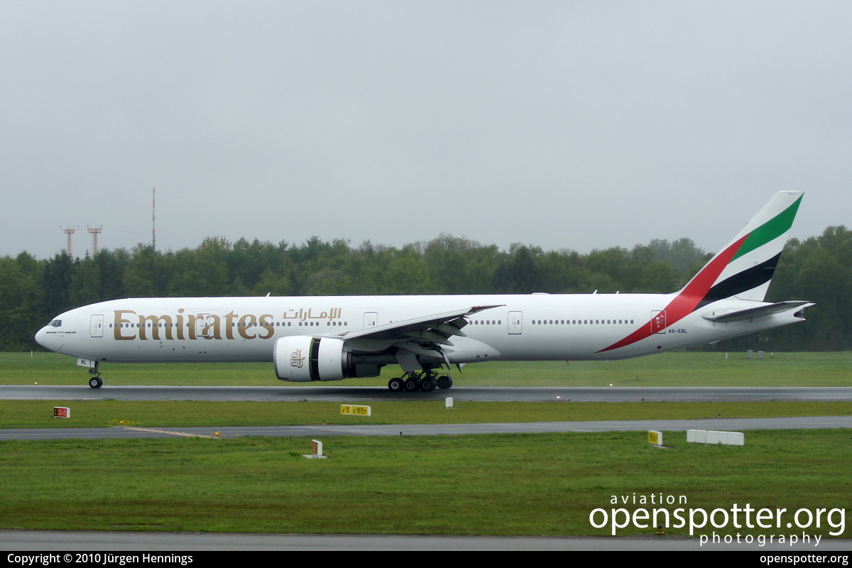 A6-EBL - Emirates Boeing 777-31H(ER) at Hamburg Airport (Fuhlsbüttel Airport) (HAM/EDDH) taken by Jürgen Hennings | openspotter.org | ID: 34397