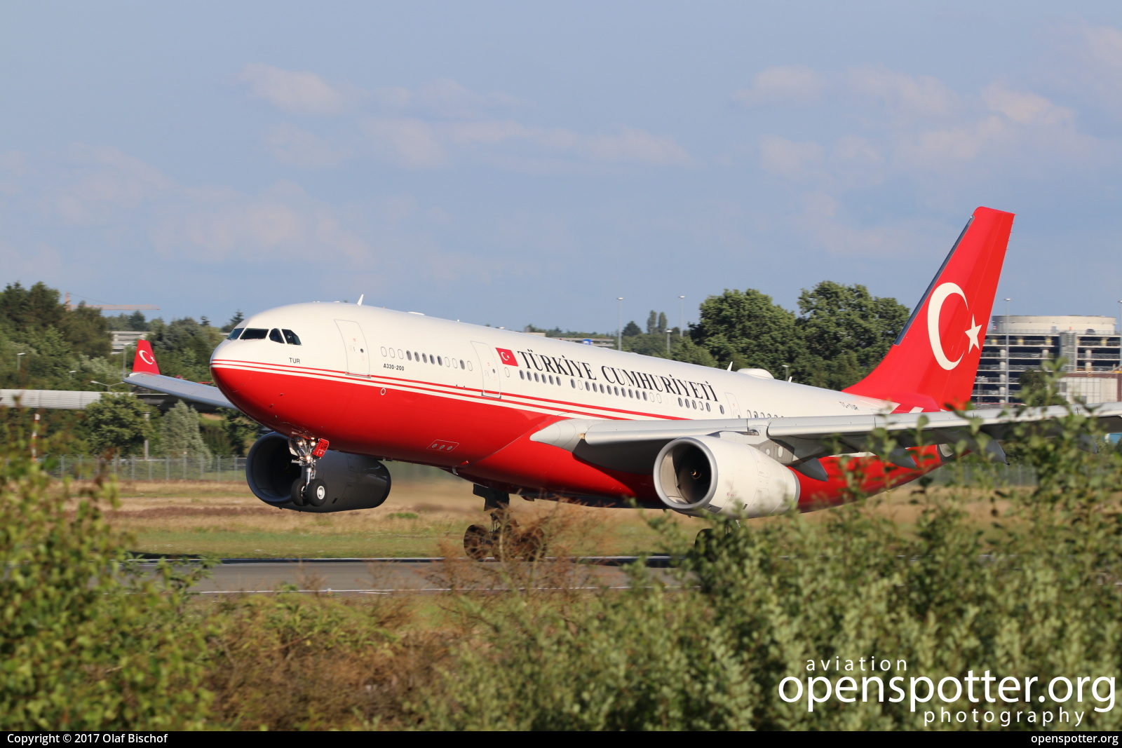 TC-TUR - Turkish Air Force Airbus A330-243 Prestige at Hamburg Airport (Fuhlsbüttel Airport) (HAM/EDDH) taken by Olaf Bischof | openspotter.org | ID: 45149
