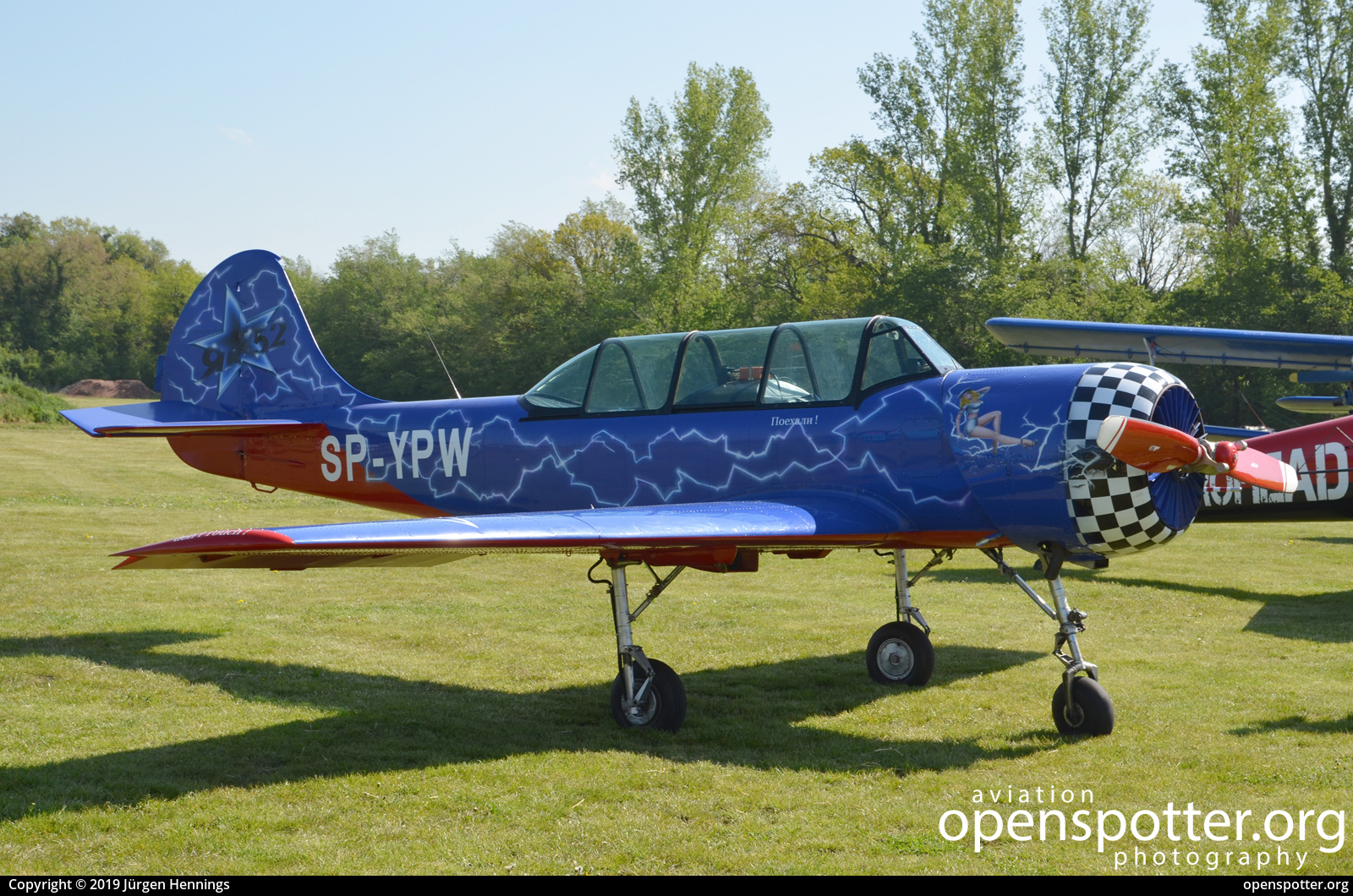 SP-YPW - Private / Untitled Yakovlev Yak-52 at Flugplatz Bienenfarm (EDOI) taken by Jürgen Hennings | openspotter.org | ID: 61262