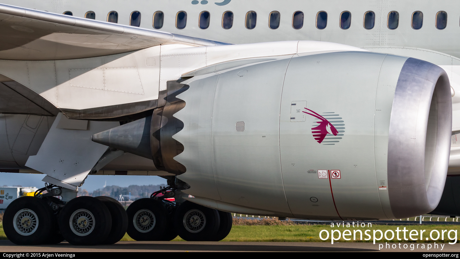 A7-BCO - Qatar Airways Boeing 787-881 Dreamliner at Schiphol Airport (AMS/EHAM) taken by Arjen Veeninga | openspotter.org | ID: 38658