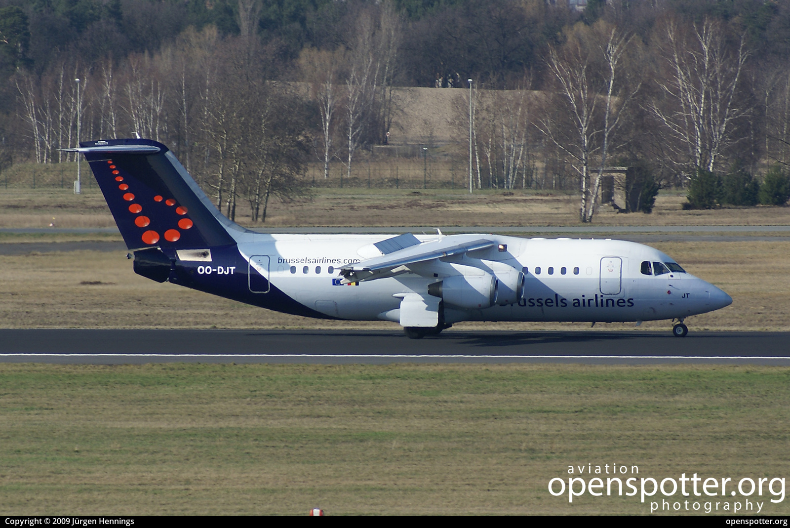 OO-DJT - Brussels Airlines British Aerospace Avro RJ85 at Berlin-Tegel Airport (TXL/EDDT) taken by Jürgen Hennings | openspotter.org | ID: 68286